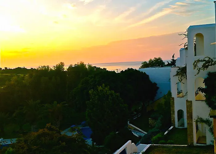 Ekaterini Aparthotel Kiotari