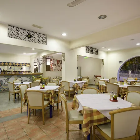 Aparthotel Ekaterini Kiotari