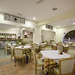 Hotel de apartamente Ekaterini Kiotari