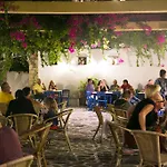 Ekaterini 3*