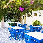 Hotel de apartamente Ekaterini 3*