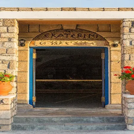 Ekaterini 3*