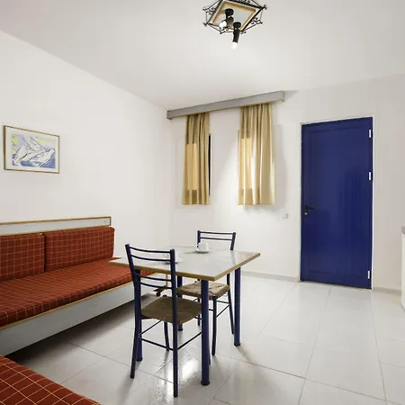 Ekaterini 3*