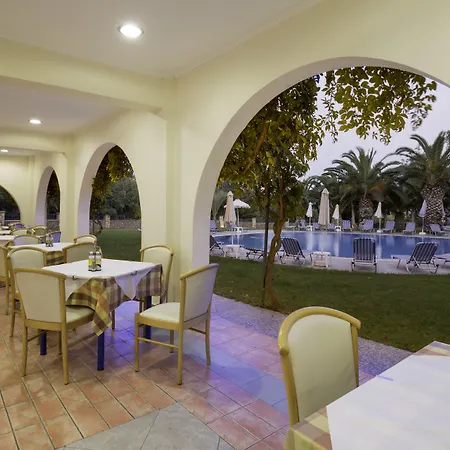 Ekaterini Aparthotel 3*