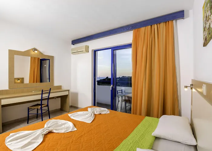 Ekaterini Hotel apartamentowy Kiotari