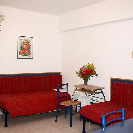 Ekaterini 3*